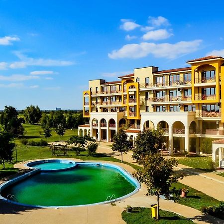 Lighthouse Golf Resort, 75 Mp2, With Balcony Balcsik Kültér fotó